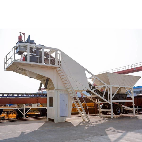Mini mobile concrete batching mixing plant